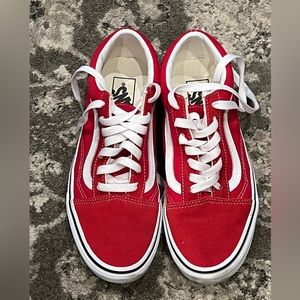 Vans Old Skool Shoe, W 7.5, Racing Red/True White, great condition